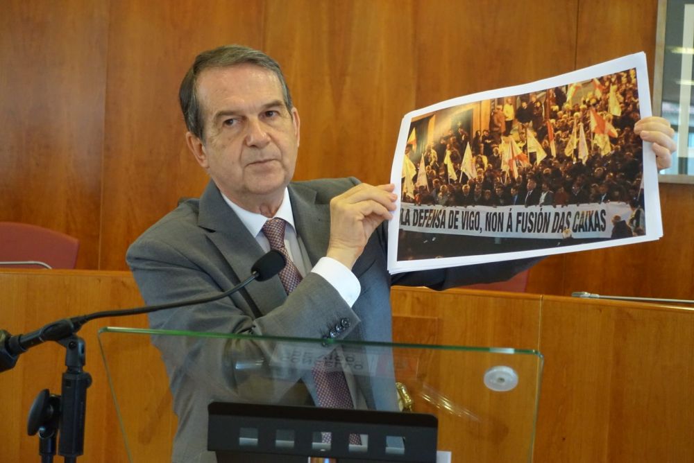 A cidadanía saíu á rúa contra a fusión das caixas galegas o 9 de febreiro de 2010