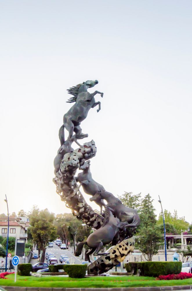 Escultura da Praza de España