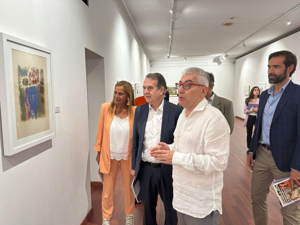 Abel Caballero, Carmela Silva y Gorka Gómez na mostra da Casa das Artes