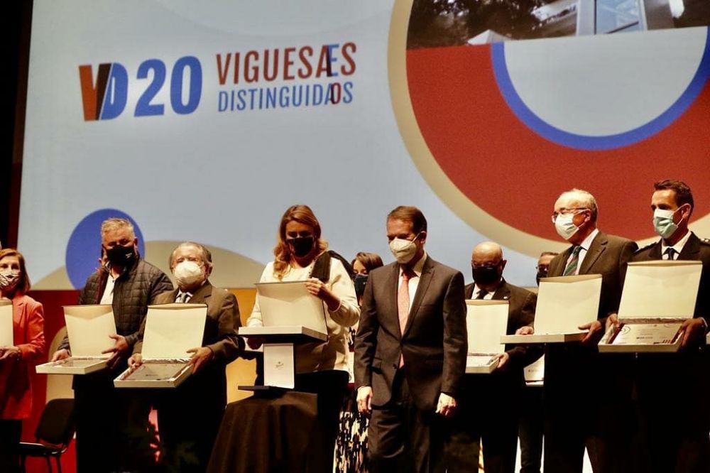 O alcalde durante o acto dos premios Viguesas e Vigueses Distinguidos 2020