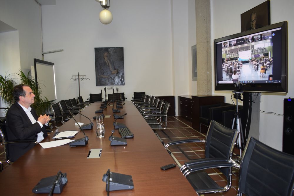 O alcalde participou no acto por videoconferencia desde a sede da Femp en Madrid