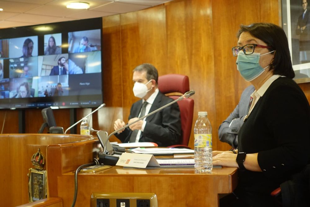 O alcalde na Declaración Institucional polo Día das Enfermidades Raras coa lectura do manifesto por parte de Carmen López, directora de Fegerec
