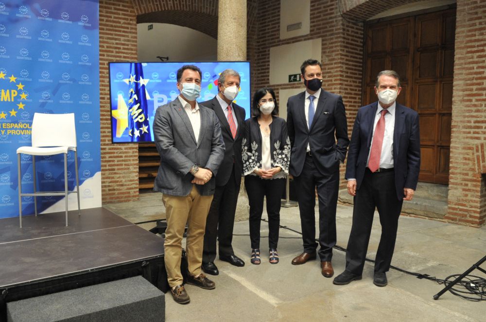Abel Caballero e a ministra de Sanidade na presentación cos alcalde de Rivas-Vaciamadrid, Villanueva de la Cañada e Burgos